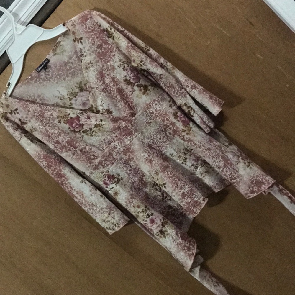 Women shirt